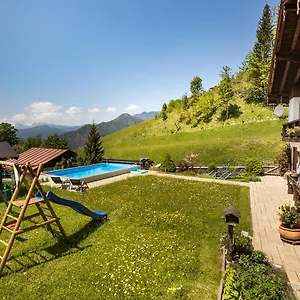 Sportpension Faerbinger Guest house